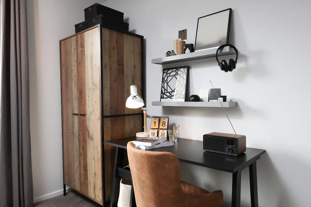 Home study with plenty of storage, stylish furnishings and added extras.